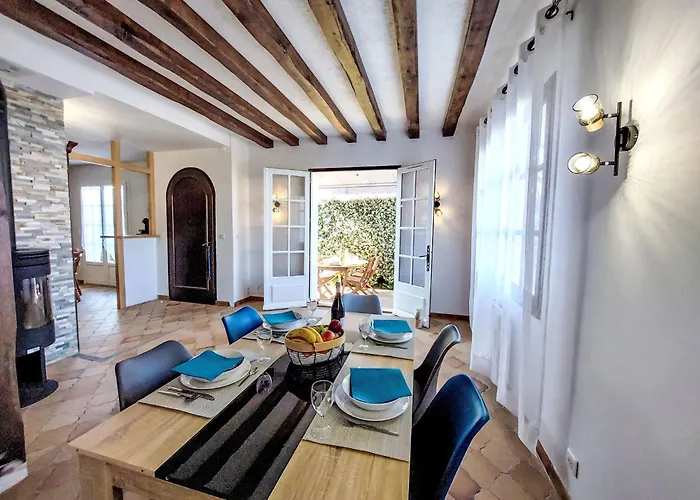 Proche Ocean- Foret Et Commerces By Interhome * La Barre-de-Monts